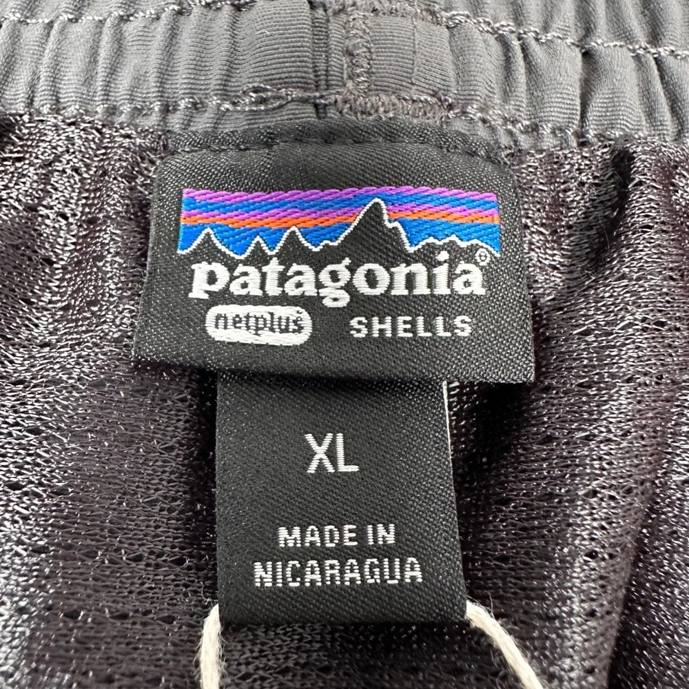 New Patagonia Baggies Longs Shorts Mens XL Forge Grey 7 Inch Inseam Mesh Liner